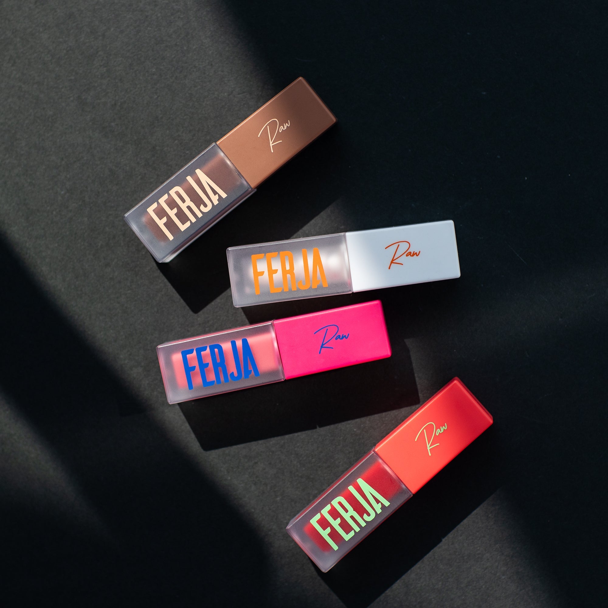 Raw Lip Gloss Rojo Ferja - Brillo para labios color rojo